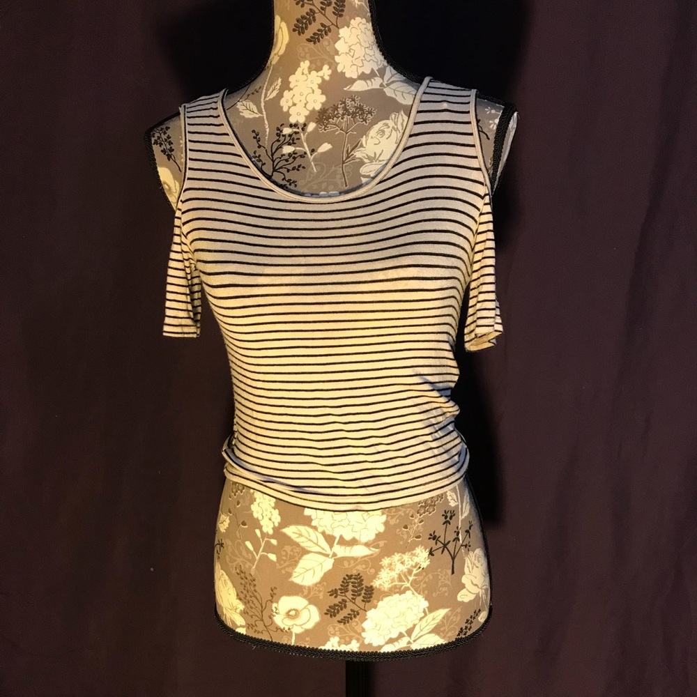 Navy and cream open shoulder crop top